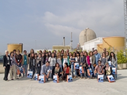 Estudiantes de Comunicación visitan la central nuclear Vandellós II