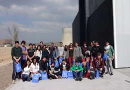 Alumnos de Bachillerato del IES Berenguer d’Entença de l’Hospitalet de l’Infant visitan el Centro de Información de ANAV