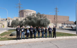 Representants de la CHE visiten CN Ascó